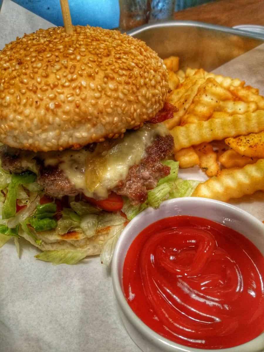 beast burger- best restaurant nimman, chiang mai