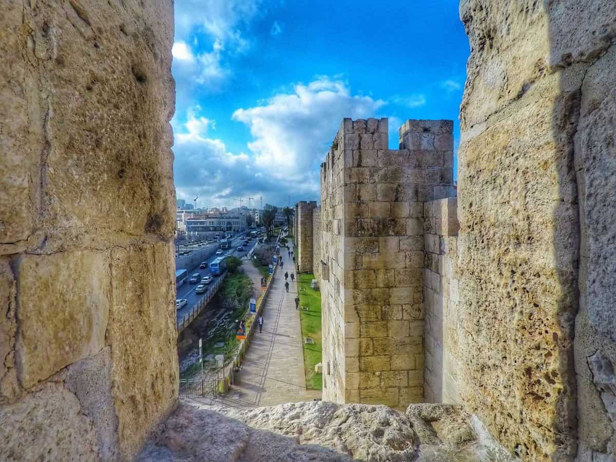 Ramparts Walk - Walk The Old City Wall and See Jerusalem