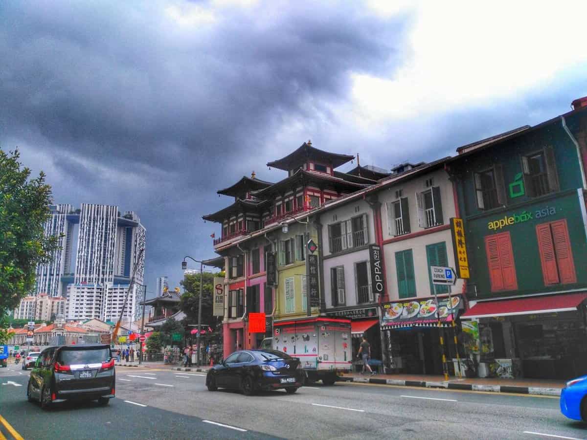 singapore expensive - budget 5footway inn hostel near chinatown