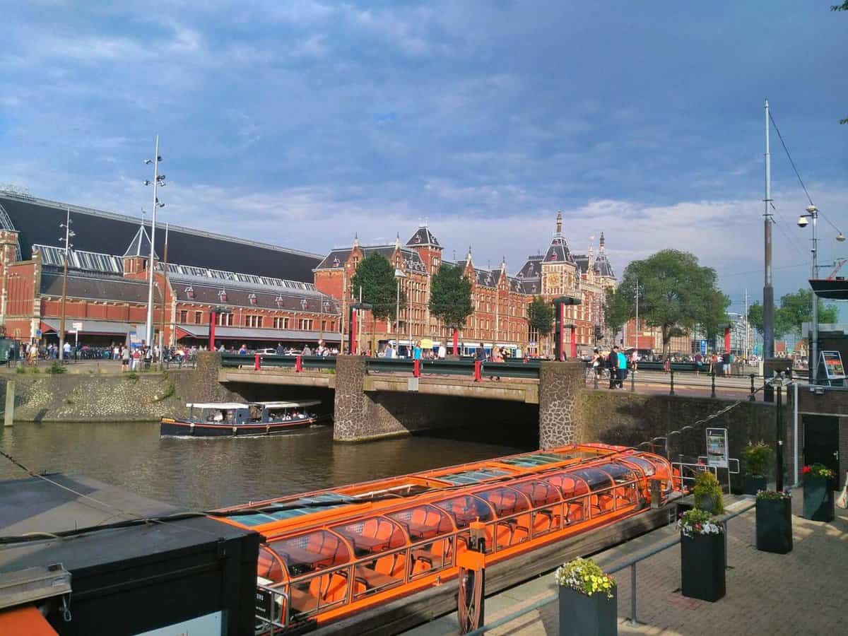 Canal Boat Tours Amsterdam