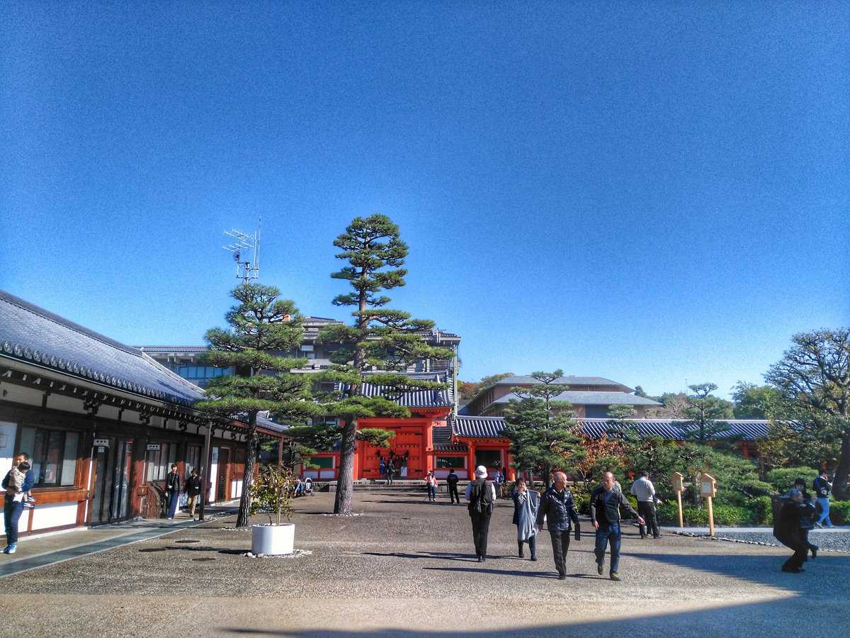 must visit places in Japan - Sanju Sangen Do Shrine Kyoto