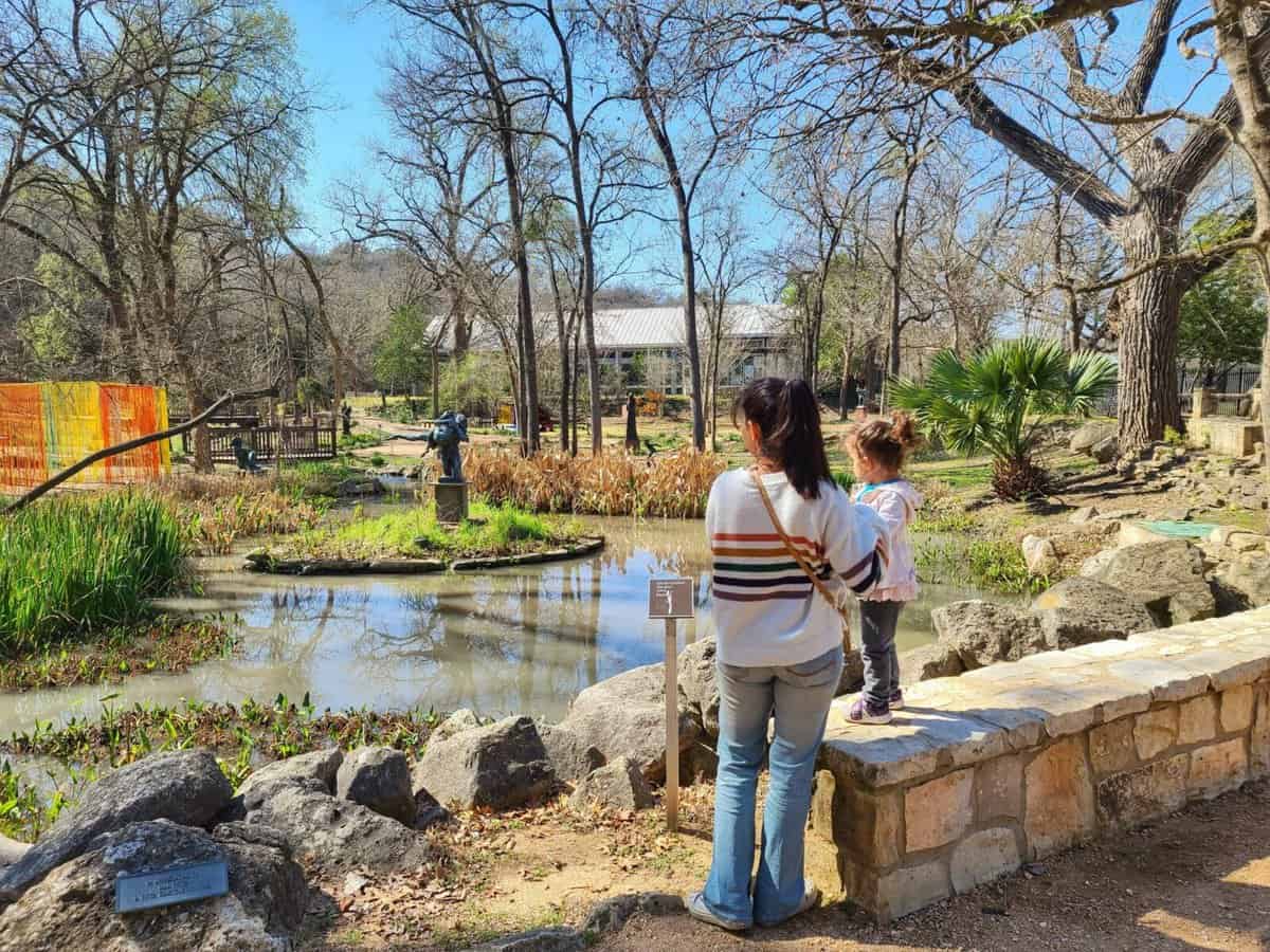 things to do for families visiting Austin - Umlauf Sculpture Garden