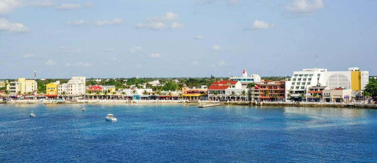 Cancun Vs. Cozumel