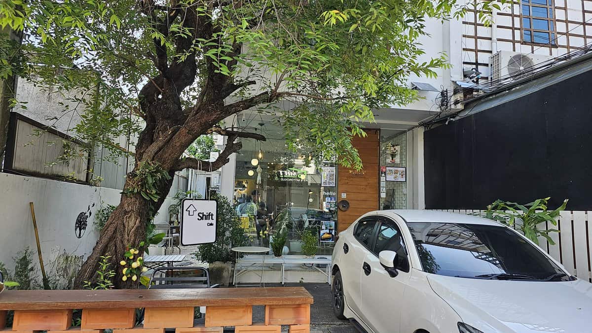 Shift Cafe Nimman Coffee shop